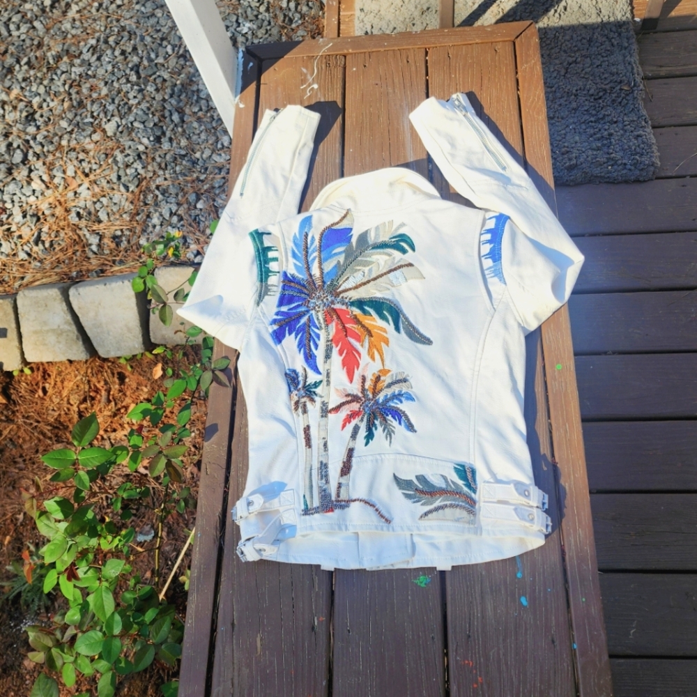 Blank NYC Palm Breeze Moto Jacket Vegan Leather Embroidered Beaded XS NWT - Picture 9 of 15